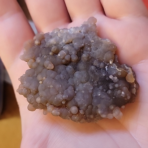 261ct Natural Grape Agate 🍇 Crystal Specimen Rough - Picture 2 of 3